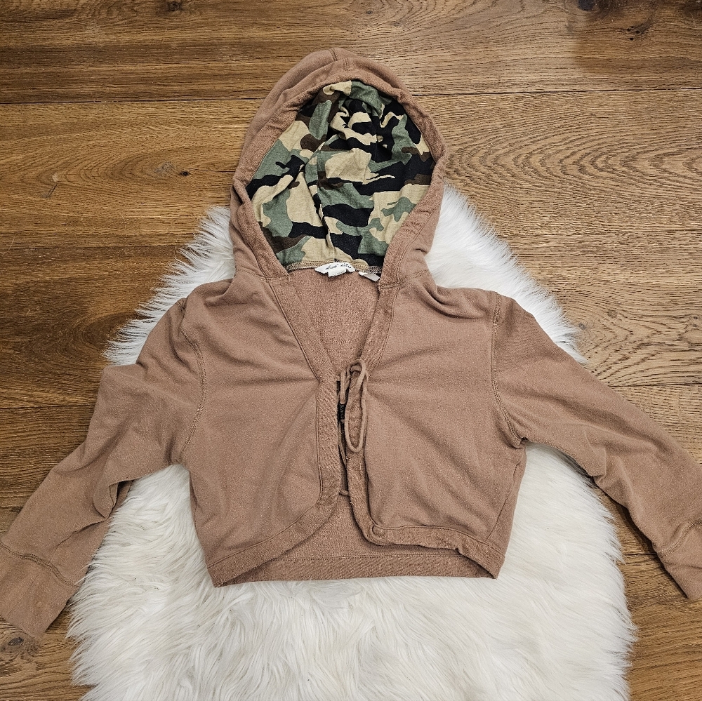 Vintage Brown Hooded Jacket and Green Tie-Front Top - Picture 8 of 14
